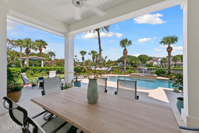 23 Corona Rd, Ponte Vedra Beach, FL 32082 - view of patio featuring a pool with connected hot tub and outdoor dining space