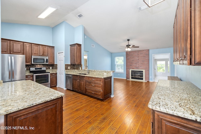 8971 Rockpond Meadows Dr, Jacksonville, FL 32221 - photo 12