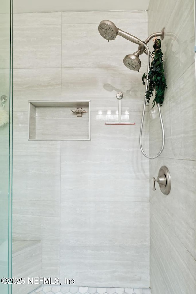 2510 Cesery Blvd, Jacksonville, FL 32211 - full bath featuring a tile shower