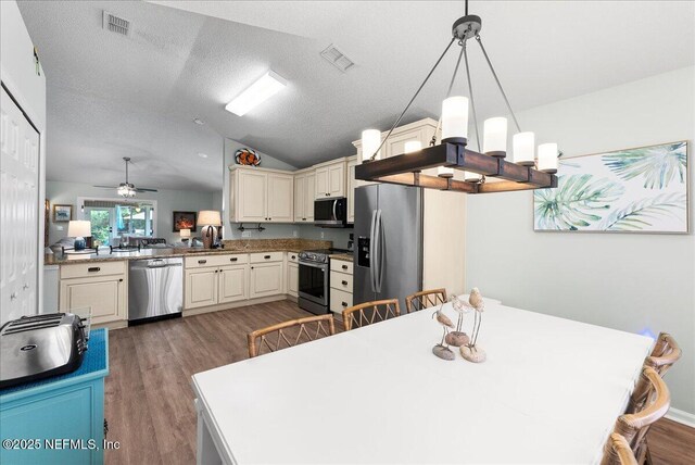 573 Prosperity Lake Dr, Saint Augustine, FL 32092 - photo 5