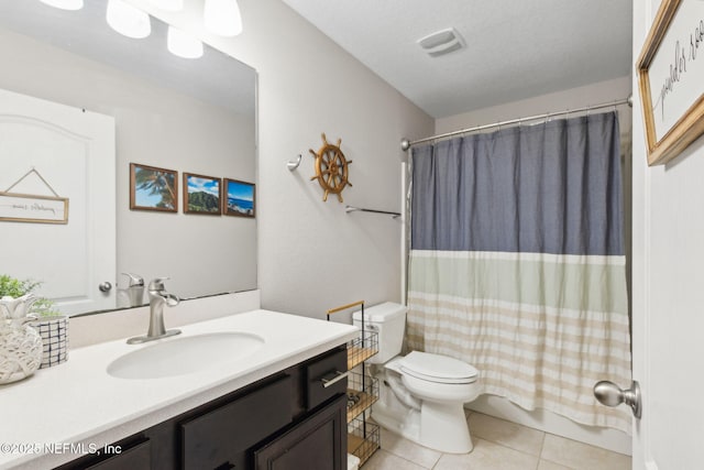 95212 Tanglewood Dr, Fernandina Beach, FL 32034 - full bath with vanity and tile patterned floors