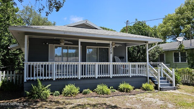 1319 Hickory St, Fernandina Beach, FL 32034 - view of front of property featuring a ceiling fan and roof with shingles
