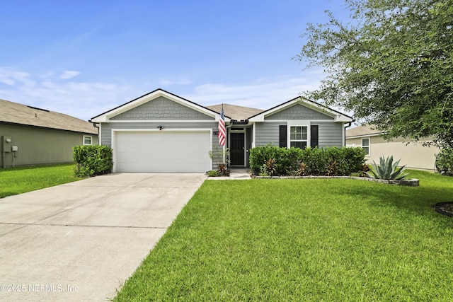 2264 Pebble Point Dr, Green Cove Springs, FL 32043 - ranch-style home featuring an attached garage, concrete driveway, and a front yard