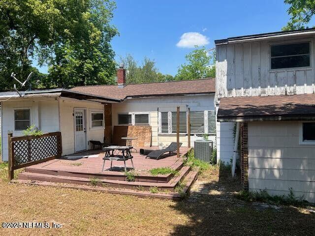 3768 Valley Rd, Jacksonville, FL 32207 - photo 3