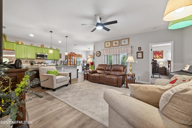 2074 Paloma Ct, Middleburg, FL 32068 - photo 2