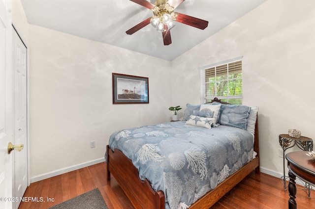 122 Twine St, Saint Augustine, FL 32084 - bedroom with wood finished floors, vaulted ceiling, ceiling fan, and a closet
