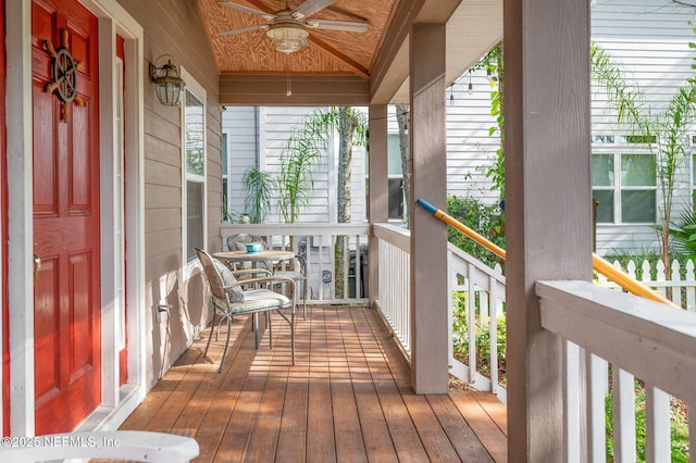 122 Twine St, Saint Augustine, FL 32084 - porch featuring a ceiling fan