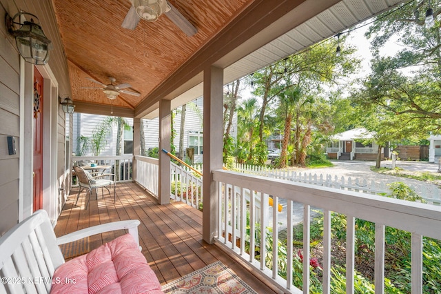 122 Twine St, Saint Augustine, FL 32084 - porch with ceiling fan