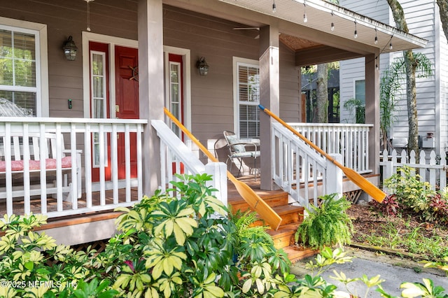 122 Twine St, Saint Augustine, FL 32084 - entrance to property featuring covered porch