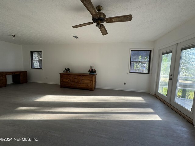 3832 Sandy Shores Dr, Jacksonville, FL 32277 - photo 23