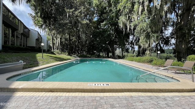 2664 SW 14th Dr Unit 325, Gainesville, FL 32608 - view of community pool