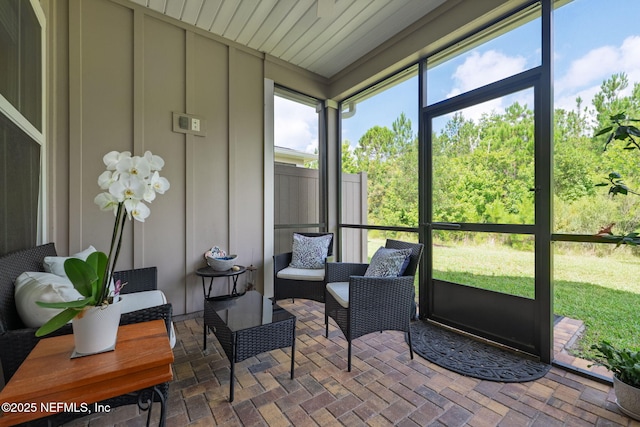 30 Yeti Ct, Saint Augustine, FL 32092 - sunroom / solarium with an outdoor living space