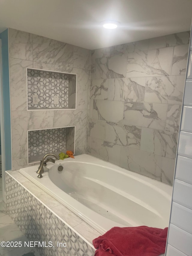 10268 Lake View Rd W, Jacksonville, FL 32225 - full bathroom with a bath