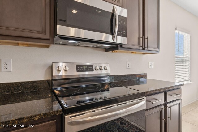 3236 Brown Trout Ct, Jacksonville, FL 32226 - photo 7