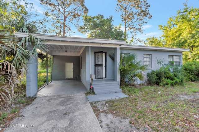 6109 Strawflower Pl, Jacksonville, FL 32209 - photo 1