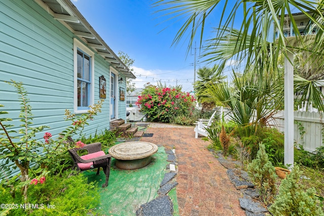 10 Venancio St, Saint Augustine, FL 32084 - view of patio / terrace