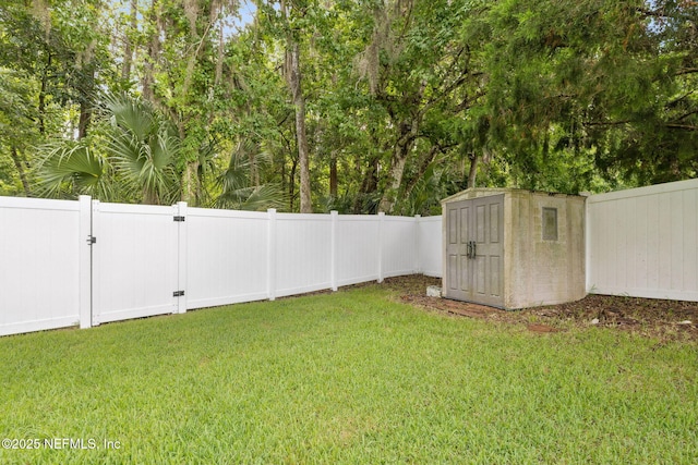 4804 Winton Cir, Saint Augustine, FL 32086 - fenced backyard featuring a storage shed