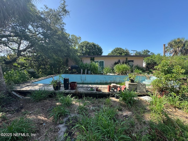 511 Clearview Dr, Cocoa, FL 32927 - view of pool with a swimming pool