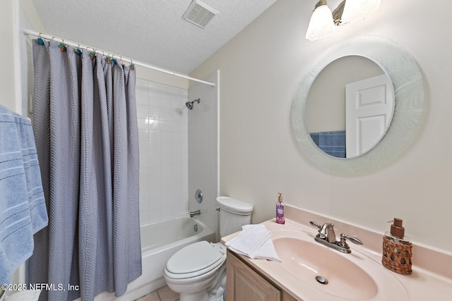 213 Seamist Ct, Ponte Vedra Beach, FL 32082 - full bathroom with shower / bath combination with curtain, vanity, and a textured ceiling