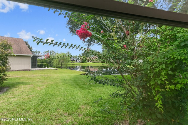 213 Seamist Ct, Ponte Vedra Beach, FL 32082 - view of grassy yard featuring a water view