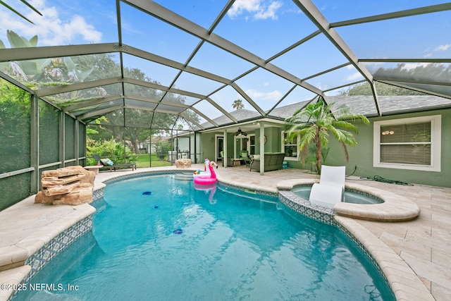 213 Seamist Ct, Ponte Vedra Beach, FL 32082 - view of swimming pool with a ceiling fan, a patio area, a pool with connected hot tub, and a lanai