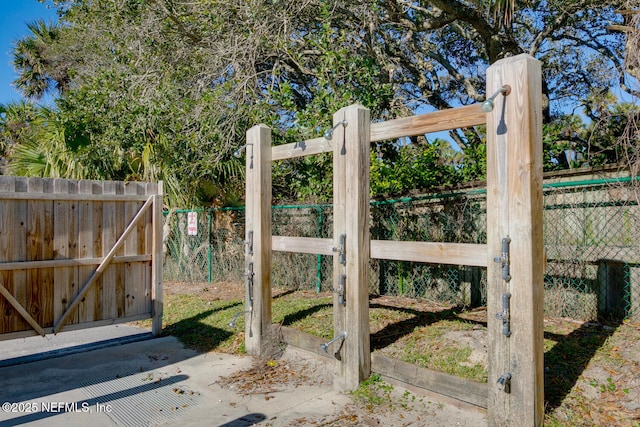 213 Seamist Ct, Ponte Vedra Beach, FL 32082 - view of gate
