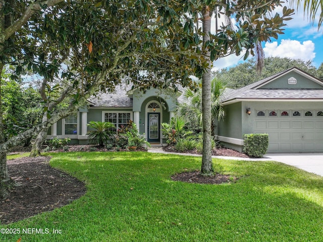 213 Seamist Ct, Ponte Vedra Beach, FL 32082 - view of front of house featuring stucco siding, a front yard, concrete driveway, a garage, and a shingled roof