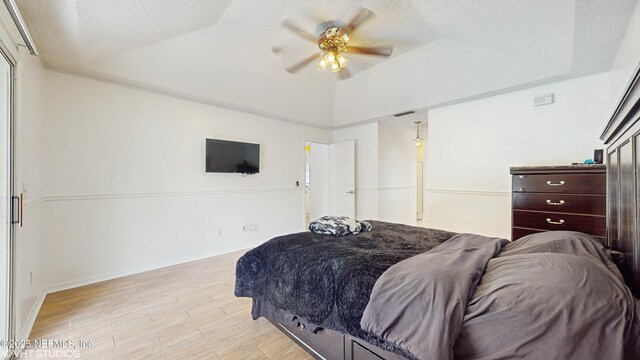 8207 International Village Dr, Jacksonville, FL 32277 - photo 16