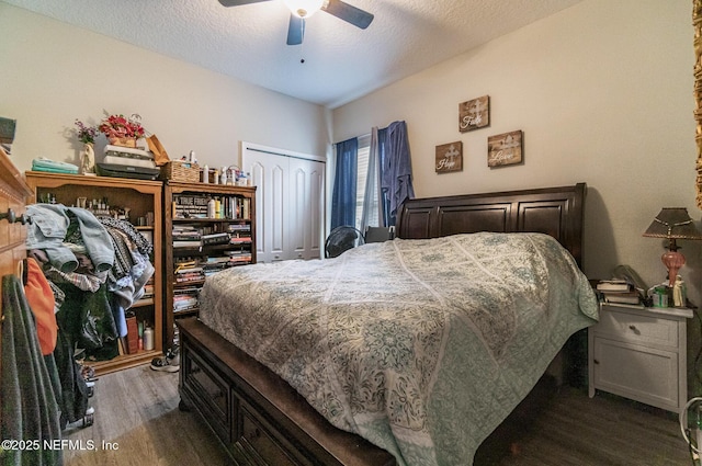 22 Sandstone Dr, Saint Augustine, FL 32086 - bedroom with wood finished floors, a closet, a ceiling fan, and a textured ceiling