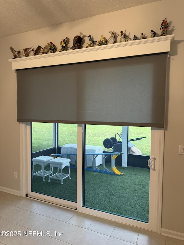 30139 Trophy Trl, Bryceville, FL 32009 - detailed view of baseboards and a textured ceiling