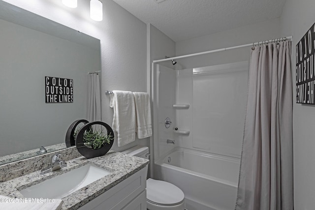 3138 Phyllis St, Jacksonville, FL 32205 - bathroom with vanity, shower / tub combo with curtain, and a textured ceiling