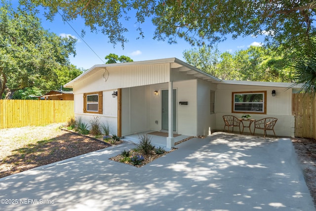 1028 S 9th St, Fernandina Beach, FL 32034 - photo 2