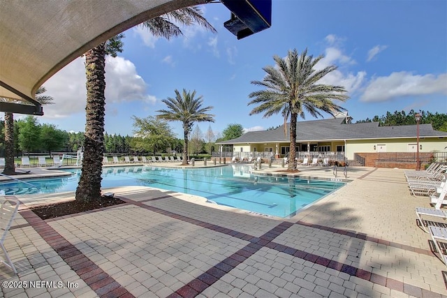 85212 Champlain Dr, Fernandina Beach, FL 32034 - community pool featuring a patio