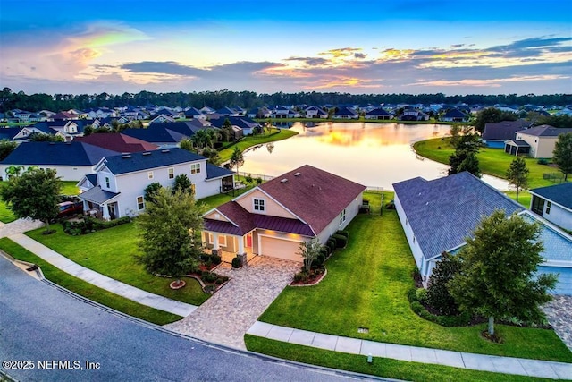 85212 Champlain Dr, Fernandina Beach, FL 32034 - aerial perspective of suburban area featuring a large body of water
