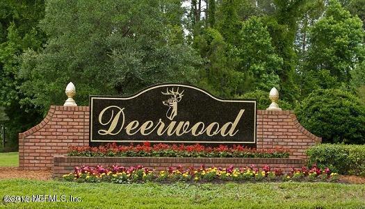8107 Woodgrove Rd, Jacksonville, FL 32256 - photo 4