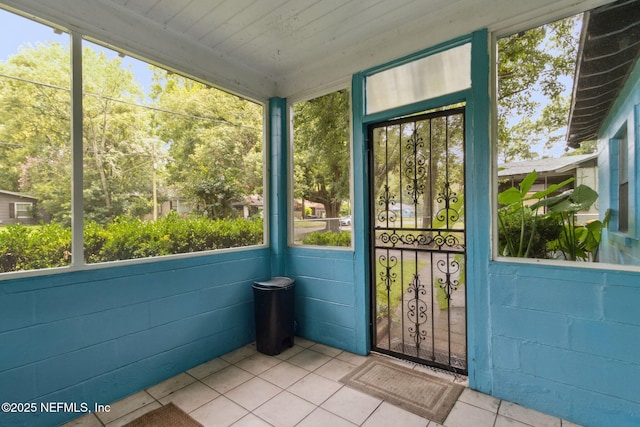 3207 Plum St, Jacksonville, FL 32205 - unfurnished sunroom featuring plenty of natural light