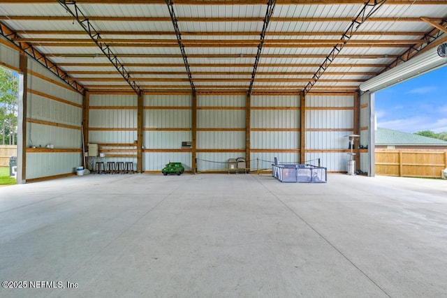 44677 Green Meadows Ln, Callahan, FL 32011 - garage featuring metal wall