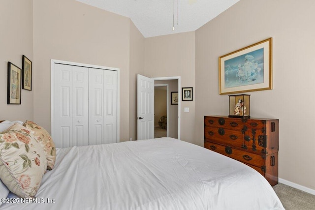 508 Lighthouse Ct, Neptune Beach, FL 32266 - carpeted bedroom featuring a closet and lofted ceiling