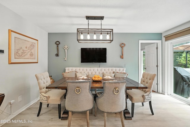 603 Miramar Ct, Ponte Vedra Beach, FL 32082 - dining room featuring light wood-style floors and baseboards