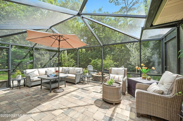 603 Miramar Ct, Ponte Vedra Beach, FL 32082 - view of patio with an outdoor living space with a fire pit and a lanai