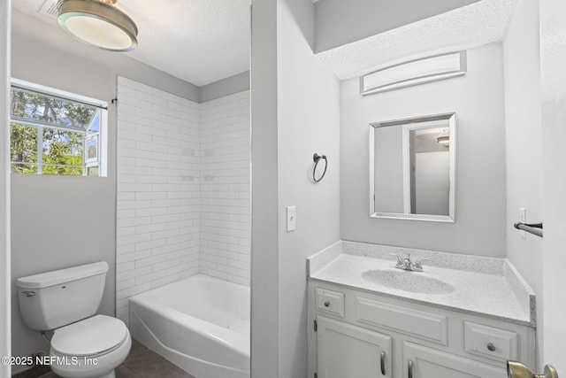 2300 Twelve Oaks Dr Unit K-14, Orange Park, FL 32065 - bathroom with a textured ceiling, vanity, shower / bath combination, and tile patterned flooring
