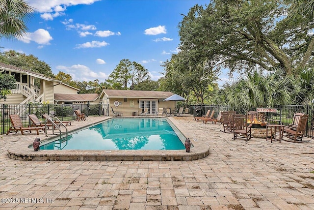 404 Villa Del Mar Dr Unit J-4, Ponte Vedra Beach, FL 32082 - community pool with french doors and a patio area