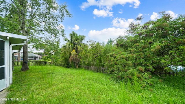 2109 Hovington Cir W, Jacksonville, FL 32246 - view of yard