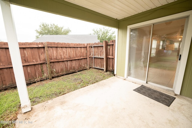 3013 Wavering Ln, Middleburg, FL 32068 - view of patio / terrace
