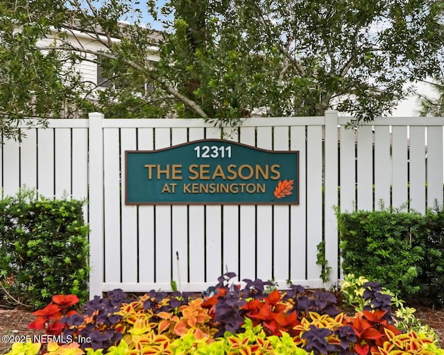 12311 Kensington Lakes Dr Unit 1004, Jacksonville, FL 32246 - photo 41