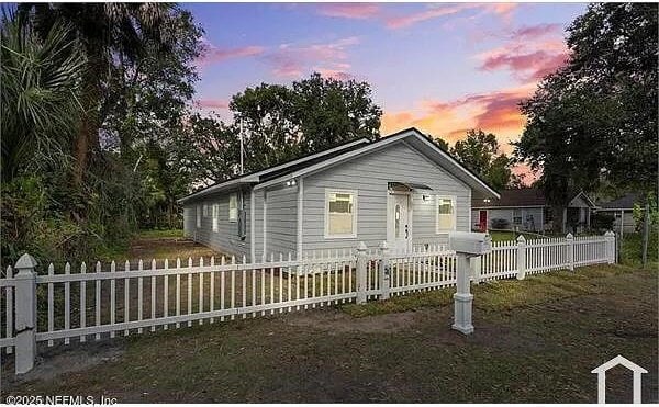 1045 E 24th St, Jacksonville, FL 32206 - photo 1