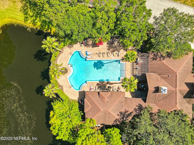 736 Tidewater Ct, Ponte Vedra Beach, FL 32082 - bird's eye view of a pool area