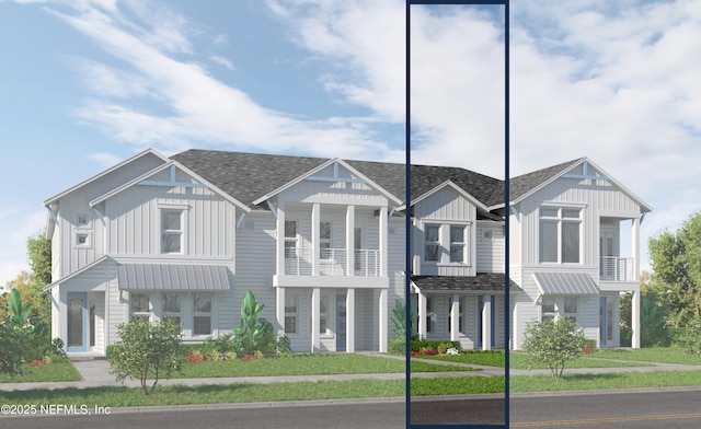24 Islington Ln, Ponte Vedra, FL 32081 - multi unit property with board and batten siding, a balcony, and a front yard