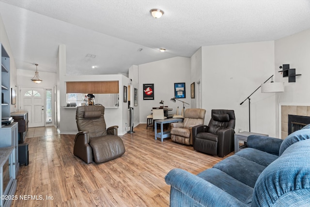 8182 Loch Lomond Ln, Jacksonville, FL 32244 - photo 4