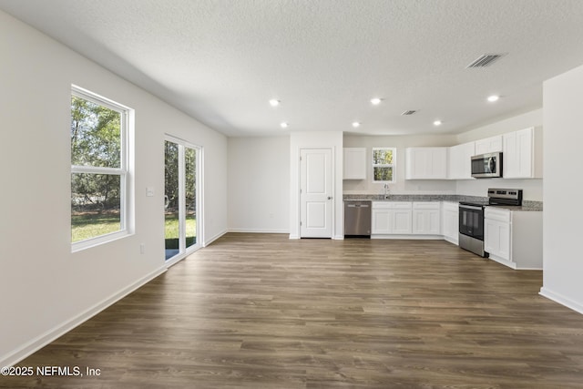 10328 Greystone Dr, Glen St Mary, FL 32040 - photo 8
